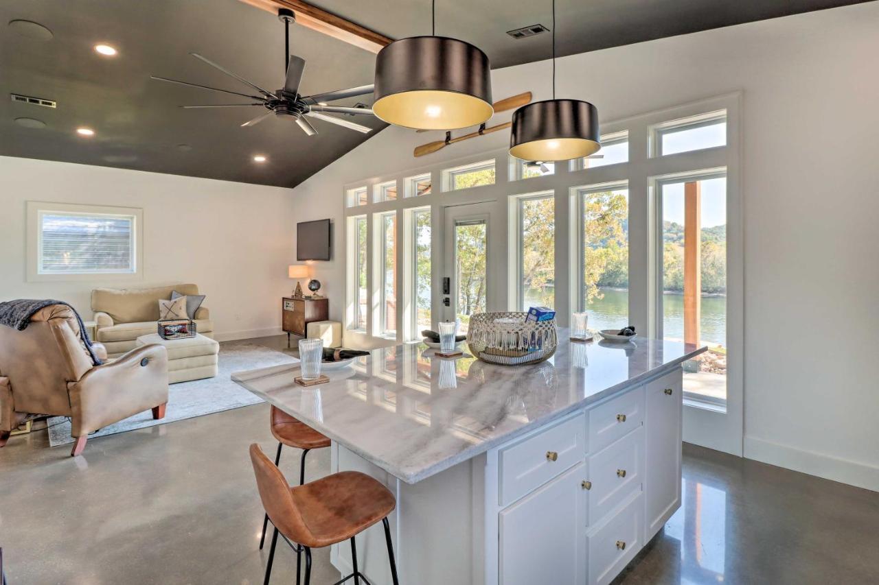 Modern Norfork House With Patio On White River! 外观 照片
